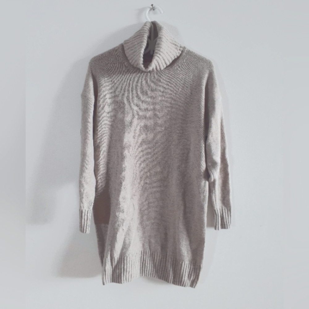 BNWT GAP sweater turtleneck sweater dress in Pebble Gray.